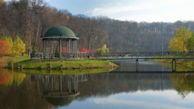 Pergola pavilion